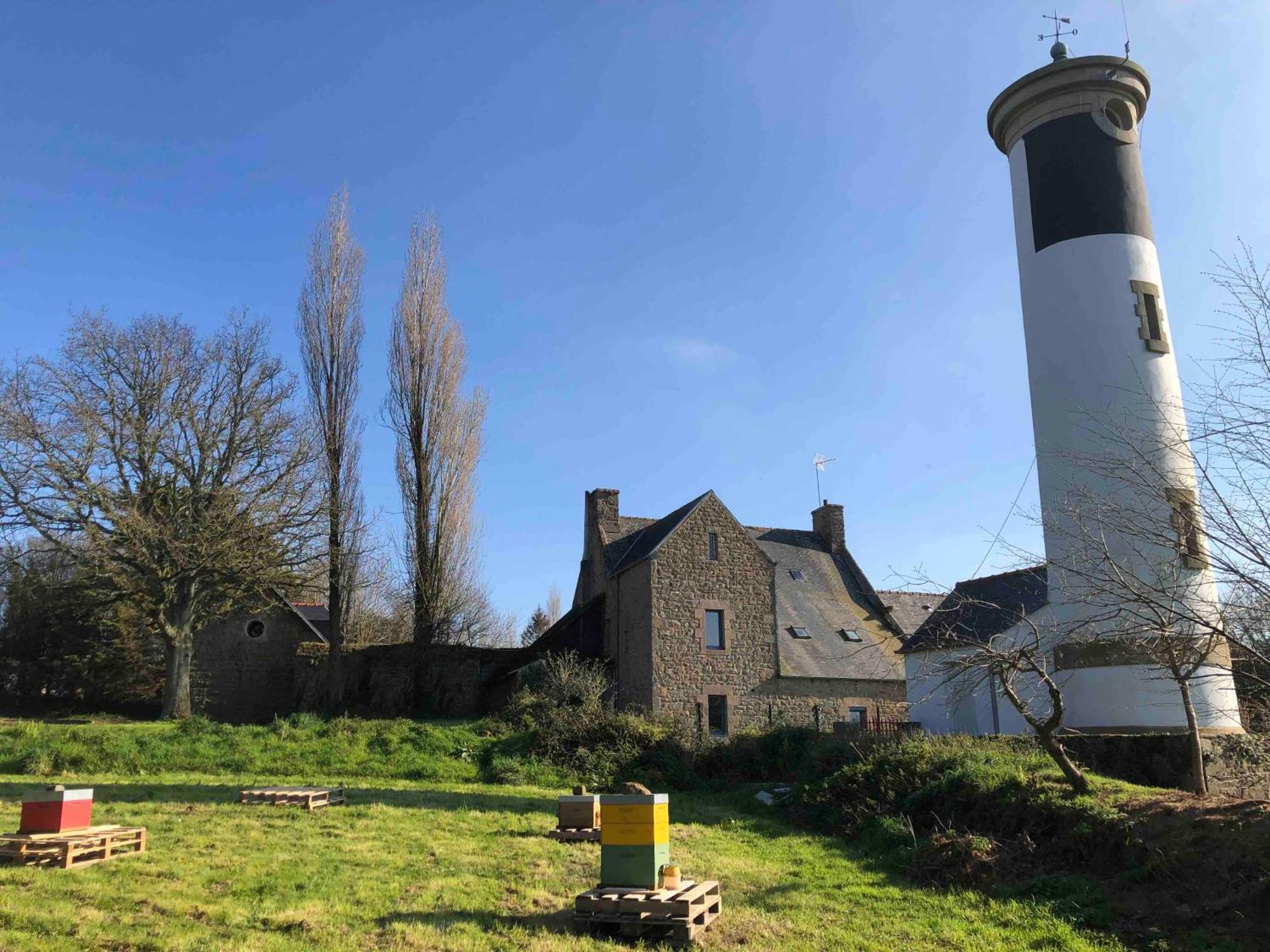 Les Ecolodges Sous Le Phare Louannec Екстериор снимка