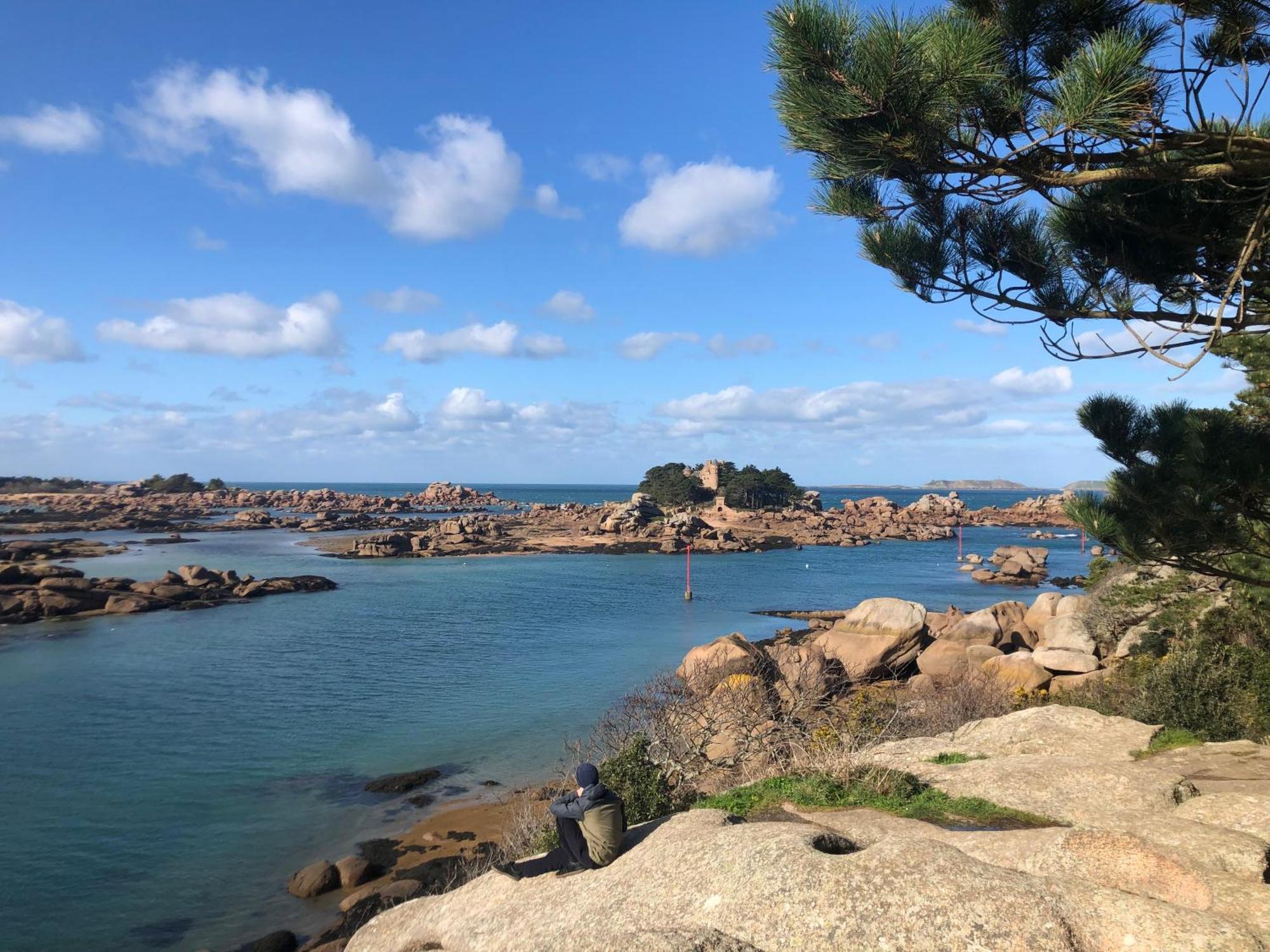 Les Ecolodges Sous Le Phare Louannec Екстериор снимка